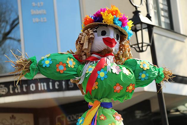 Wiosenny konkurs marzann nad rzeką Łebą