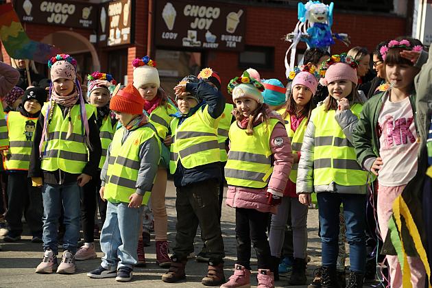 Wiosenny konkurs marzann nad rzeką Łebą