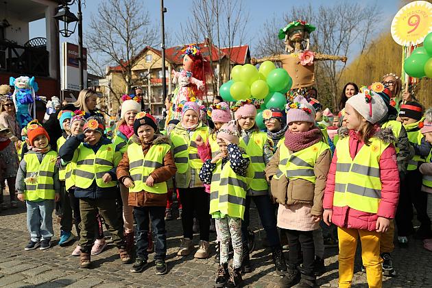 Wiosenny konkurs marzann nad rzeką Łebą