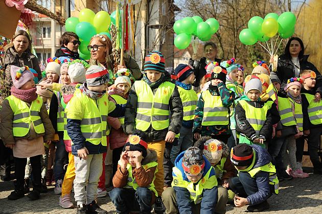 Wiosenny konkurs marzann nad rzeką Łebą