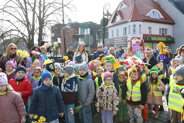 Wiosenny konkurs marzann nad rzeką Łebą