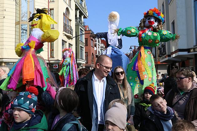 Wiosenny konkurs marzann nad rzeką Łebą