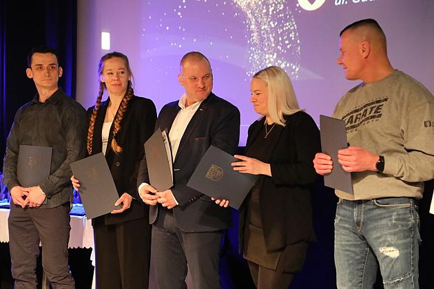 Najlepsi sportowcy nagrodzeni na uroczystej gali