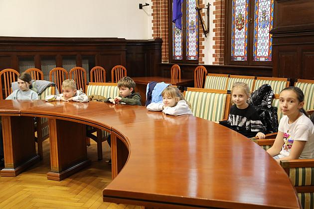 Spotkanie dzieci z burmistrzem w Urzędzie Miejskim w Lęborku