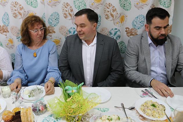 Świąteczne spotkanie i życzenia dla uczestników Warsztatu Terapii Zajęciowej