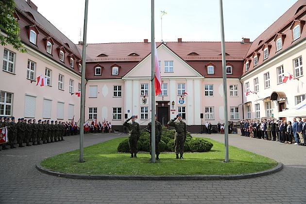 Uroczyste świętowanie Dnia Flagi RP