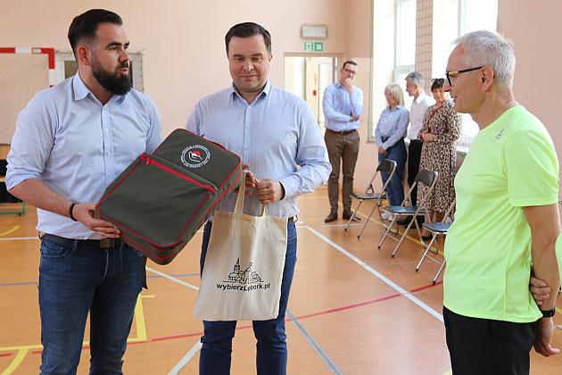 Boccia łączy pokolenia i samorządy! II Powiatowy Integracyjny Turniej w Lęborku za nami