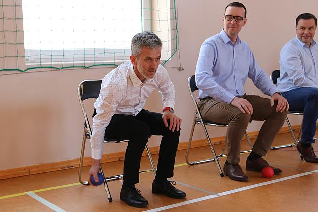 Boccia łączy pokolenia i samorządy! II Powiatowy Integracyjny Turniej w Lęborku za nami