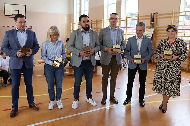 Boccia łączy pokolenia i samorządy! II Powiatowy Integracyjny Turniej w Lęborku za nami