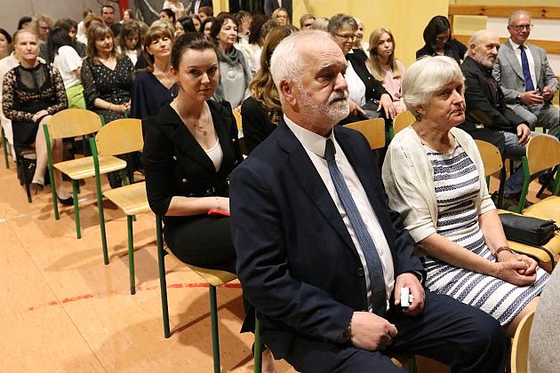 „Jedynka” świętuje 80 lat! Uroczysta gala z okazji jubileuszu najstarszej szkoły podstawowej w Lęborku