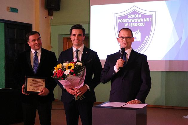 „Jedynka” świętuje 80 lat! Uroczysta gala z okazji jubileuszu najstarszej szkoły podstawowej w Lęborku