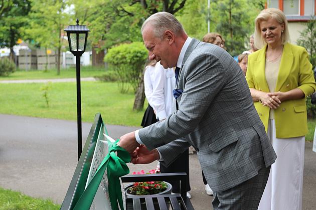 „Jedynka” świętuje 80 lat! Uroczysta gala z okazji jubileuszu najstarszej szkoły podstawowej w Lęborku