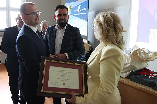 Poznaliśmy laureatów Certyfikatów Promocji Ziemi Lęborskiej za 2024 rok