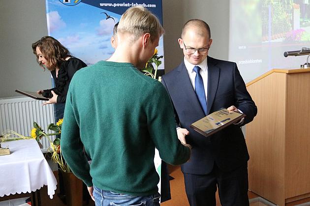 Poznaliśmy laureatów Certyfikatów Promocji Ziemi Lęborskiej za 2024 rok