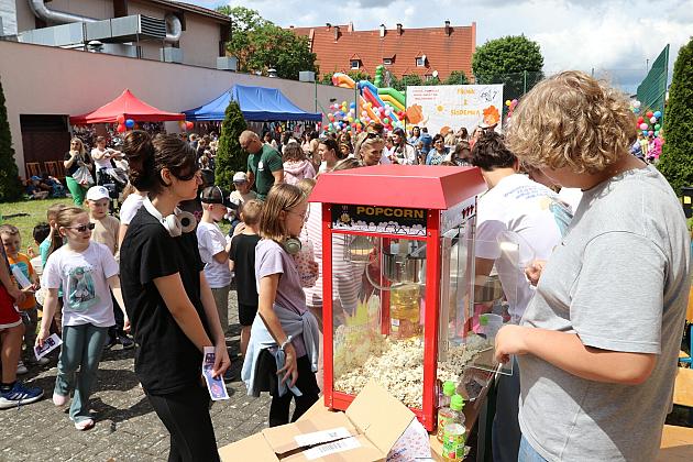 Rodzinna zabawa w „Siódemce” - radość, śmiech i integracja