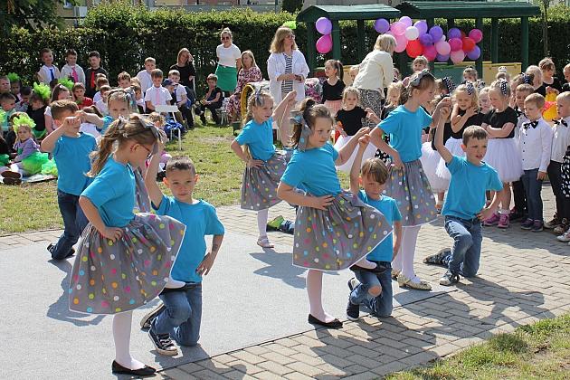 Taniec, uśmiech i radość – taki był III. Festiwal Tańca w Przedszkolu nr 9