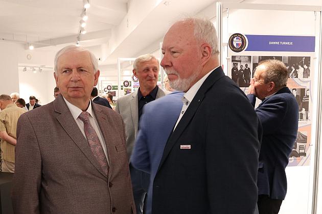 Historia Pogoni Lębork na otwartej w Wieży Ciśnień wystawie z okazji 80-lecia klubu