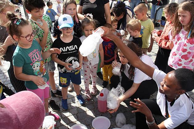 Lębork Nowy Świat znów tętnił życiem! Piąta edycja Festiwalu Ulicznego zachwyciła mieszkańców