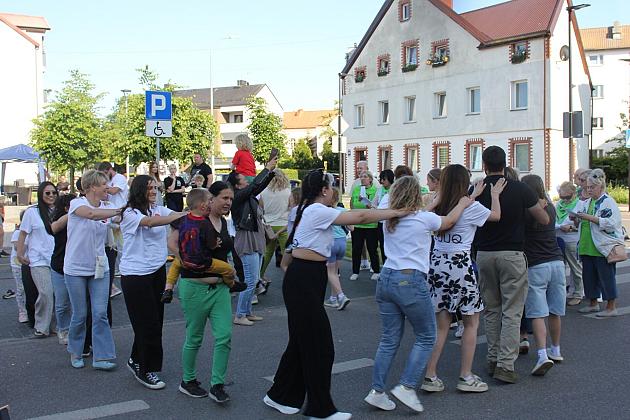 Lębork Nowy Świat znów tętnił życiem! Piąta edycja Festiwalu Ulicznego zachwyciła mieszkańców