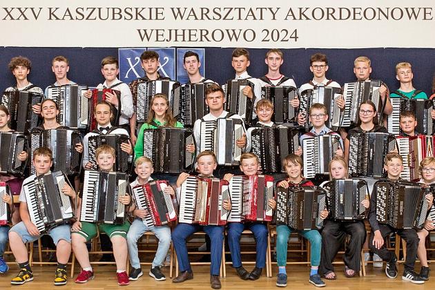 Letnie granie w Lęborku – Wielka Orkiestra Akordeonowa zagra na dziedzińcu ratusza