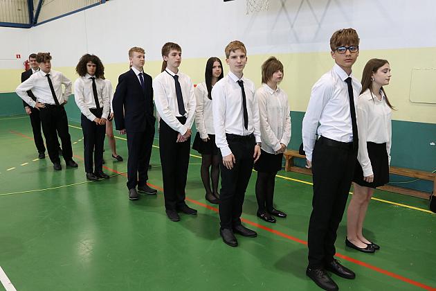 Uroczyste pożegnanie absolwentów Szkoły Podstawowej nr 5
