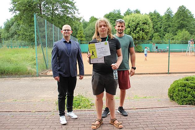 Aktywne lato na kortach. Rozstrzygnięto Wakacyjny Turniej Tenisa Ziemnego
