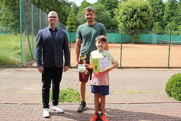 Aktywne lato na kortach. Rozstrzygnięto Wakacyjny Turniej Tenisa Ziemnego
