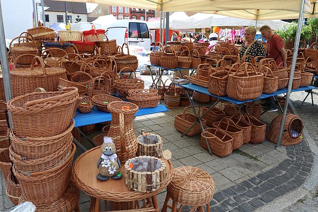 Kolorowe stoiska, regionalne smaki i rękodzieło – magia Jarmarku św. Jakuba!