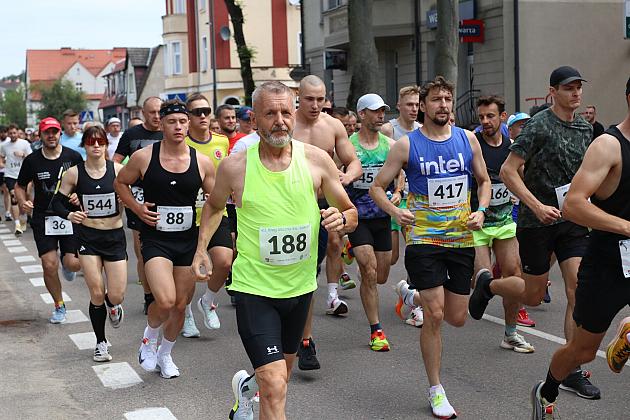 Adam Głogowski ponownie nie do zatrzymania w Biegu św. Jakuba!