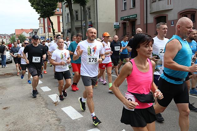 Adam Głogowski ponownie nie do zatrzymania w Biegu św. Jakuba!