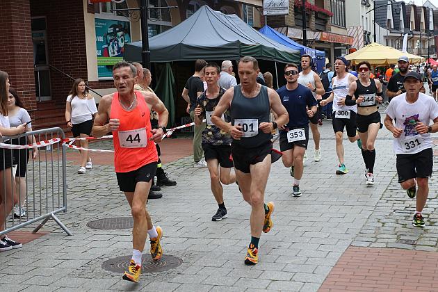 Adam Głogowski ponownie nie do zatrzymania w Biegu św. Jakuba!