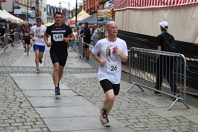 Adam Głogowski ponownie nie do zatrzymania w Biegu św. Jakuba!