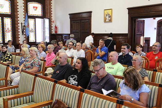 Królowa w Lęborku! Historyczne wydarzenie ożyło w miejskim ratuszu