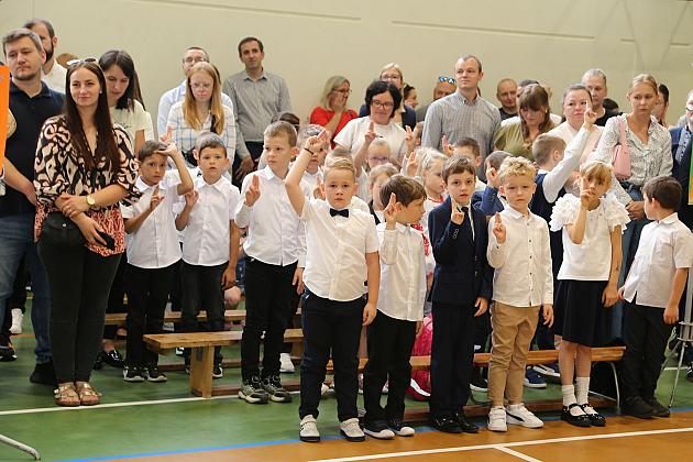 Ślubowanie nowych uczniów Szkoły Podstawowej nr 8