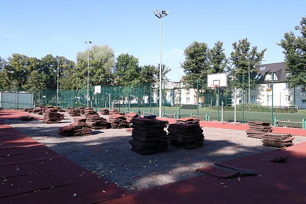 Rozpoczęła się modernizacja „Orlika” na placu Piastowskim