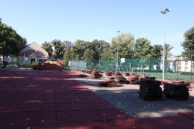 Rozpoczęła się modernizacja „Orlika” na placu Piastowskim