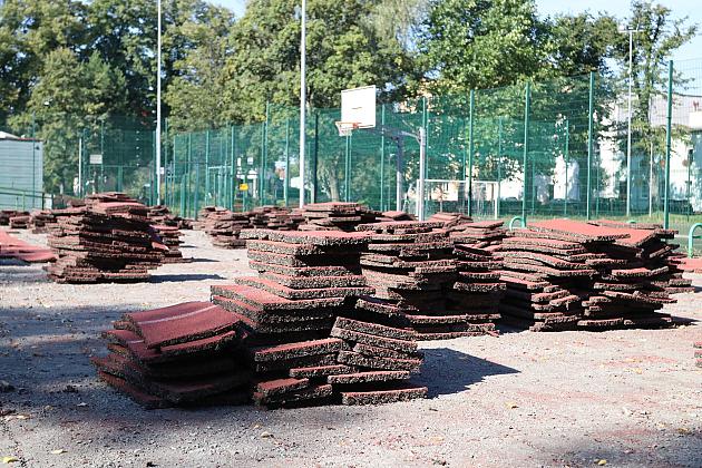 Rozpoczęła się modernizacja „Orlika” na placu Piastowskim