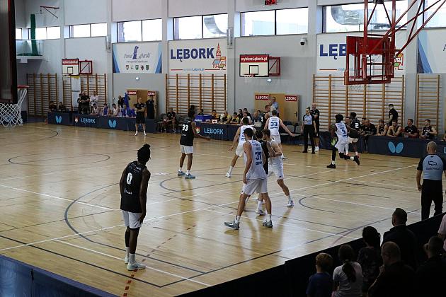 Święto koszykówki w Lęborku. Emocje do ostatniego gwizdka!