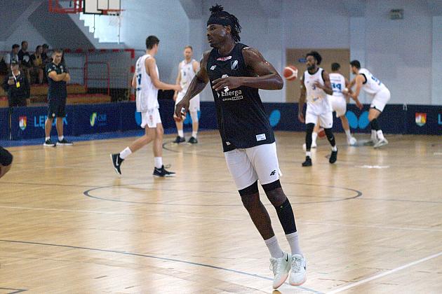 Święto koszykówki w Lęborku. Emocje do ostatniego gwizdka!