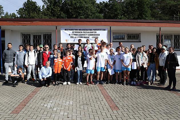 Sportowcy z Wejherowa najlepsi w jubileuszowych biegach przełajowych w Lęborku