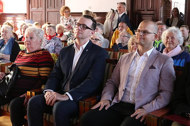 Aktywni, zaangażowani, inspirujący – seniorzy rozpoczęli swoje święto w Lęborku