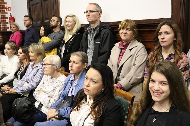 Nagrody dla nauczycieli i dyrektorów z okazji Dnia Edukacji Narodowej