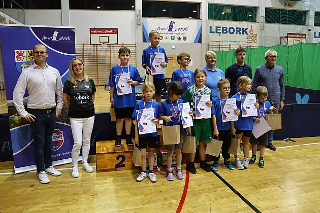 „Równe szanse przy stole” – młodzi tenisiści pokazali klasę!