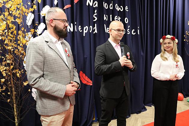 Radośnie i z dumą o Polsce – wieczornica patriotyczna w Przedszkolu nr 6