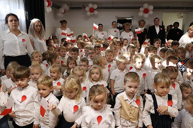 Małe serca dla Niepodległej – patriotyczna akademia w Przedszkolu nr 9