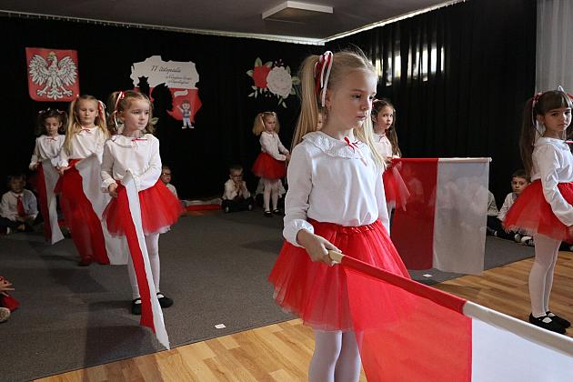 Małe serca dla Niepodległej – patriotyczna akademia w Przedszkolu nr 9
