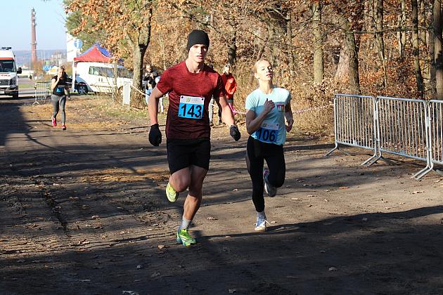 Świętowanie niepodległości na sportowo – 240 uczestników w Biegu o Grand Prix Lęborka