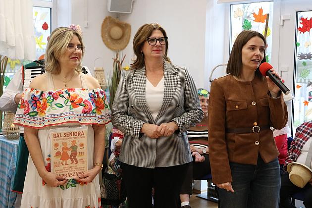 Bal Seniora w rytmie wiejskiej potańcówki