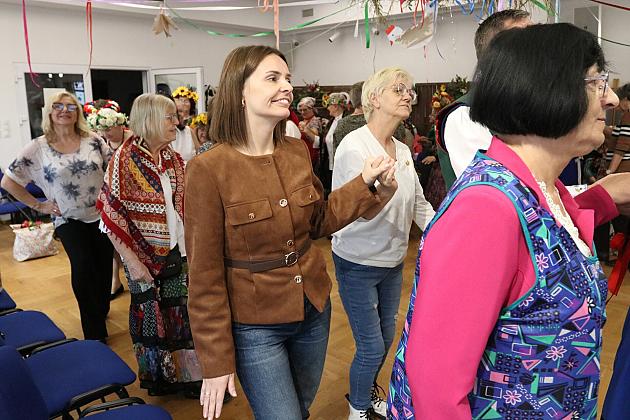 Bal Seniora w rytmie wiejskiej potańcówki