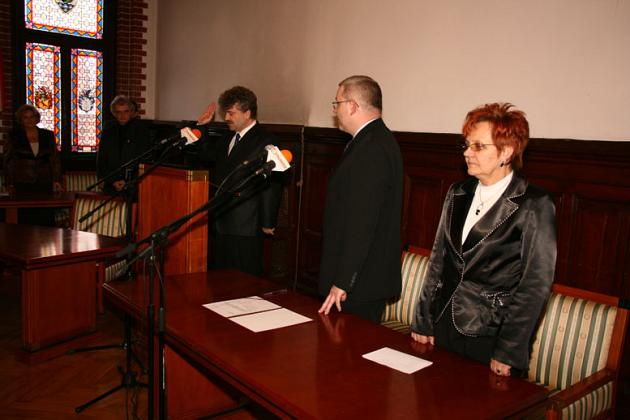 Burmistrz Witold Namyślak złożył ślubowanie